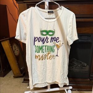 Fifth Sun White Graphic Tee - Short Sleeve